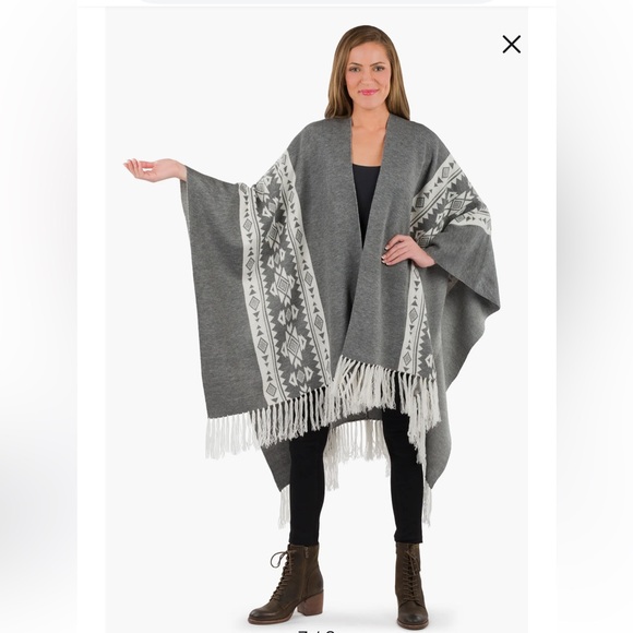 Patricia Nash Prairie Fringed Poncho NWT - Picture 3 of 4